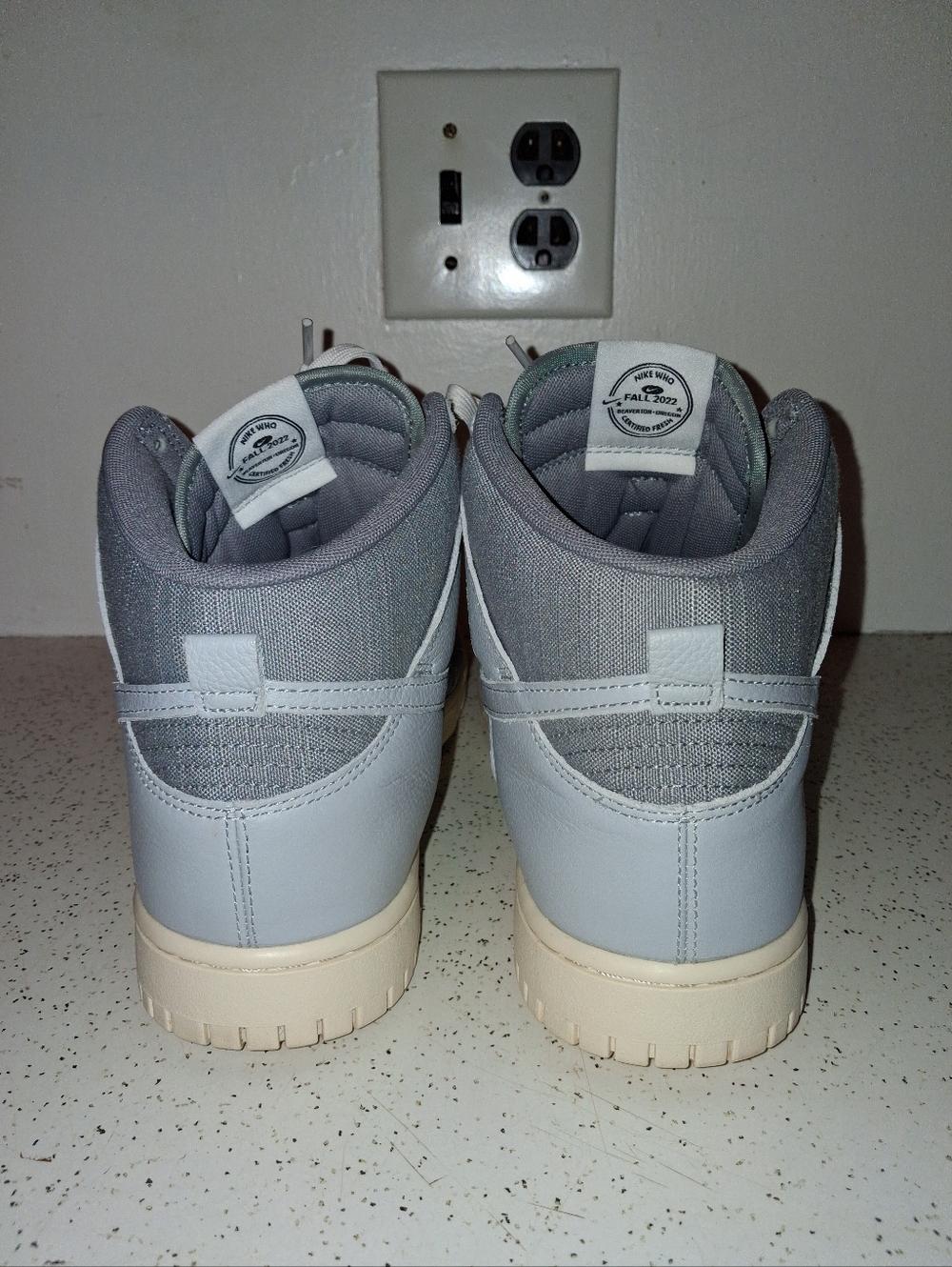 SIZE 11.5M - NIKE DUNK VINTAGE HIGH, CERTIFIED FRESH, PARTICLE GREY. - Picture 7 of 11